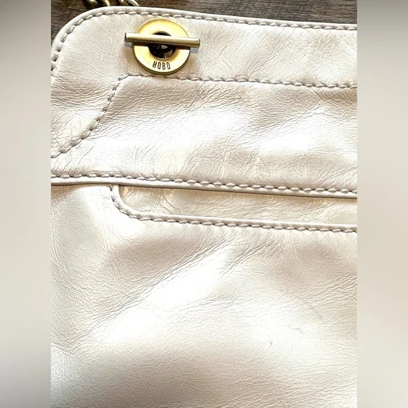 HOBO Refine Double Strap Shoulder Bag - Latte Cream with Gold Hardware - Picture 17 of 17